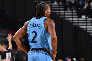 HuaTiHui-小卡今天以93.1%真实命中率砍下30+ 生涯152场30+中第4高效