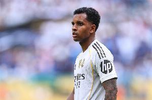 HuaTiHui-法尔克：拜仁内部尚未讨论罗德里戈，球迷的推动或让拜仁进行考虑